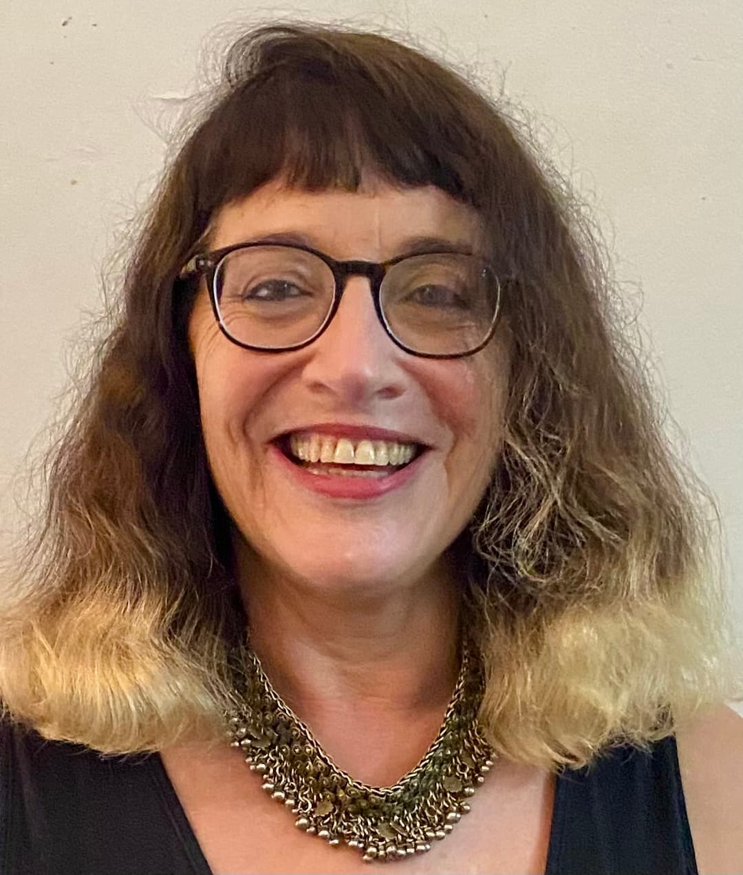 Sue_Saxon_Portrait